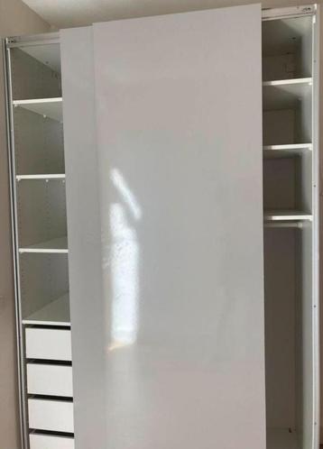 IKEA PAX kledingkast 150x58x236 cm Bezorg-/montageoptie beschikbaar voor biedingen