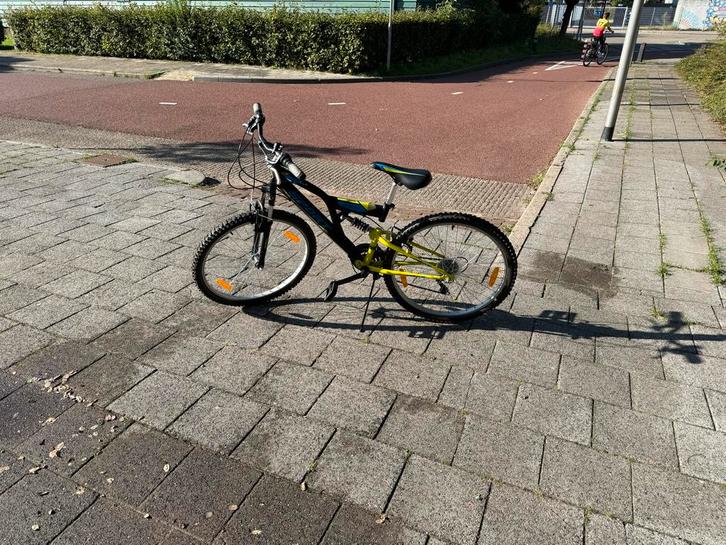 Kinder Mountainbike, Fietsen en Brommers, Fietsen | Mountainbikes en ATB, Gebruikt, Overige merken, Minder dan 45 cm, Fully, Ophalen