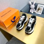 Louis Vuitton Dames Sneakers – Luxe & Comfort, Kleding | Dames, Schoenen, Ophalen of Verzenden, Nieuw, Sneakers of Gympen