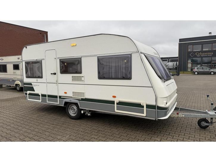 Chateau Calista 440 UF bouwjaar 2000 met luifel, Caravans en Kamperen, Caravans, Bedrijf, tot en met 4, 1000 - 1250 kg, Rondzit