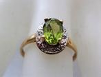 Gouden ring peridot en diamanten (26), Ophalen, 18 tot 19, Zo goed als nieuw, Dame