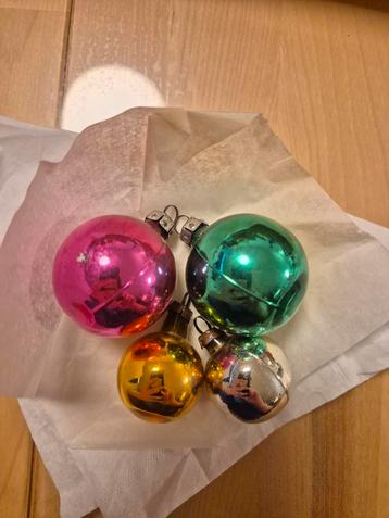 Vintage Kerstballen Set van 4 beschikbaar voor biedingen