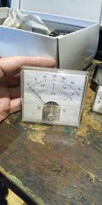 Volt ampère meter 1 Amp 2 Amp 30 v, Ophalen of Verzenden, Audio en Video