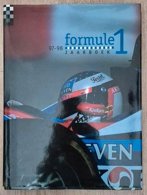 Formule 1 Jaarboek 97-98, Boeken, Auto's | Boeken, Zo goed als nieuw, Algemeen, Ophalen of Verzenden