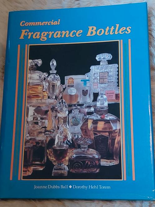 Parfumboek Commercial Fragrance Bottles, Verzamelen, Parfumverzamelingen, Zo goed als nieuw, Overige typen, Ophalen of Verzenden