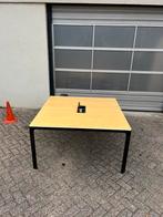 Tafel vierkant 140 x 140, Ophalen, Vierkant, 100 tot 150 cm