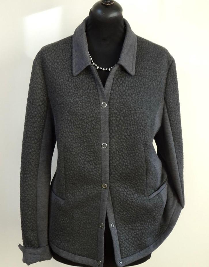 Vest/jasje van Bonita maat 44, Kleding | Dames, Truien en Vesten, Nieuw, Maat 42/44 (L), Grijs, Ophalen of Verzenden