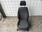 Stoel rechts van een Volkswagen Caddy