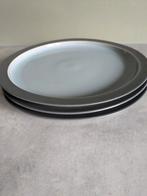 Diner bord. Churchill Studio. 3 x, Huis en Inrichting, Keuken | Servies, Ophalen of Verzenden, Zo goed als nieuw, Bord(en), Overige stijlen
