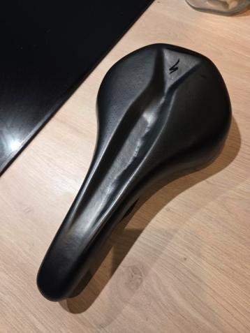 Fietszadel - Specialized beschikbaar voor biedingen