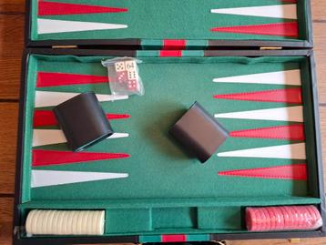 Backgammon back gammon spel  bordspel koffer tric trac groot beschikbaar voor biedingen