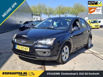 Ford Focus 1.8-16V Ambiente 5-Deurs Airco Nw APK beschikbaar voor biedingen
