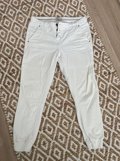 Witte spijkerbroek Summum, Kleding | Dames, Spijkerbroeken en Jeans, Zo goed als nieuw, W30 - W32 (confectie 38/40), Wit, Ophalen of Verzenden