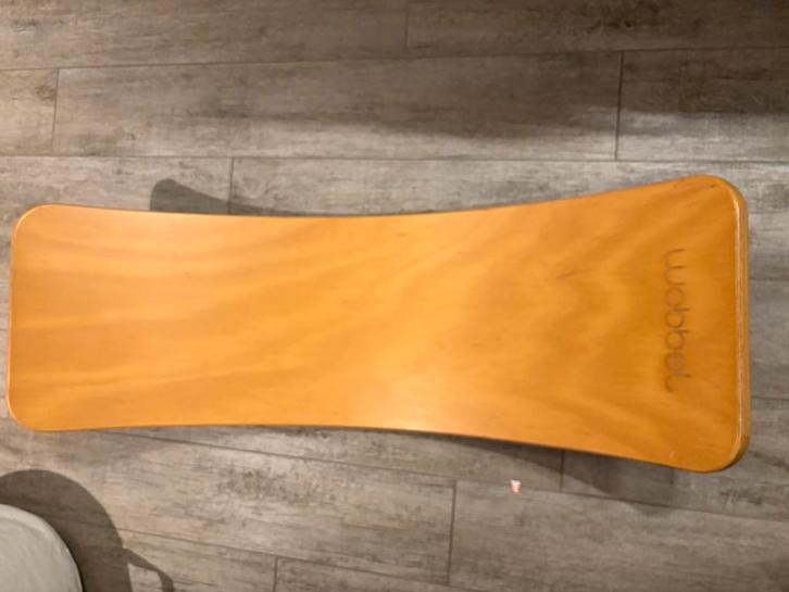 Wobbel original balans bord  met bruin vilt- leuk voor Sint, Kinderen en Baby's, Speelgoed | Houten speelgoed, Gebruikt, Ophalen of Verzenden