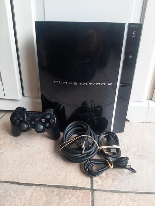 Playstation 3 Phat 320gb met 1 controller en alle kabels, Spelcomputers en Games, Spelcomputers | Sony PlayStation 3, Zo goed als nieuw