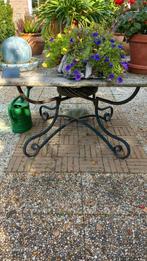 Stoere tafel met scheepsluik blad - 137x137cm, Tuin en Terras, Tuintafels, Ophalen