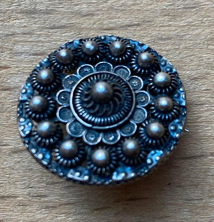 Zeeuwse Knoop broche speld Zeeland, Antiek en Kunst, Curiosa en Brocante, Verzenden