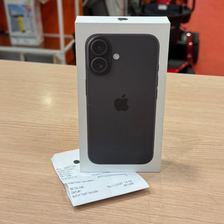 Apple iPhone 16 Black 128Gb nieuw met 2 jaar garantie, Telecommunicatie, Mobiele telefoons | Apple iPhone, Zo goed als nieuw