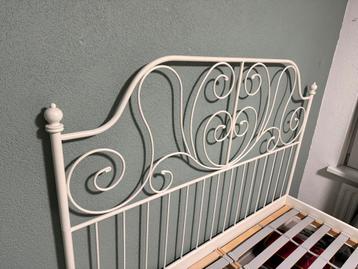 Tweepersoons bedframe met lattenbodem 160x200 - afbeelding 5