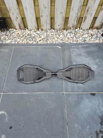 Zwart waveboard  beschikbaar voor biedingen