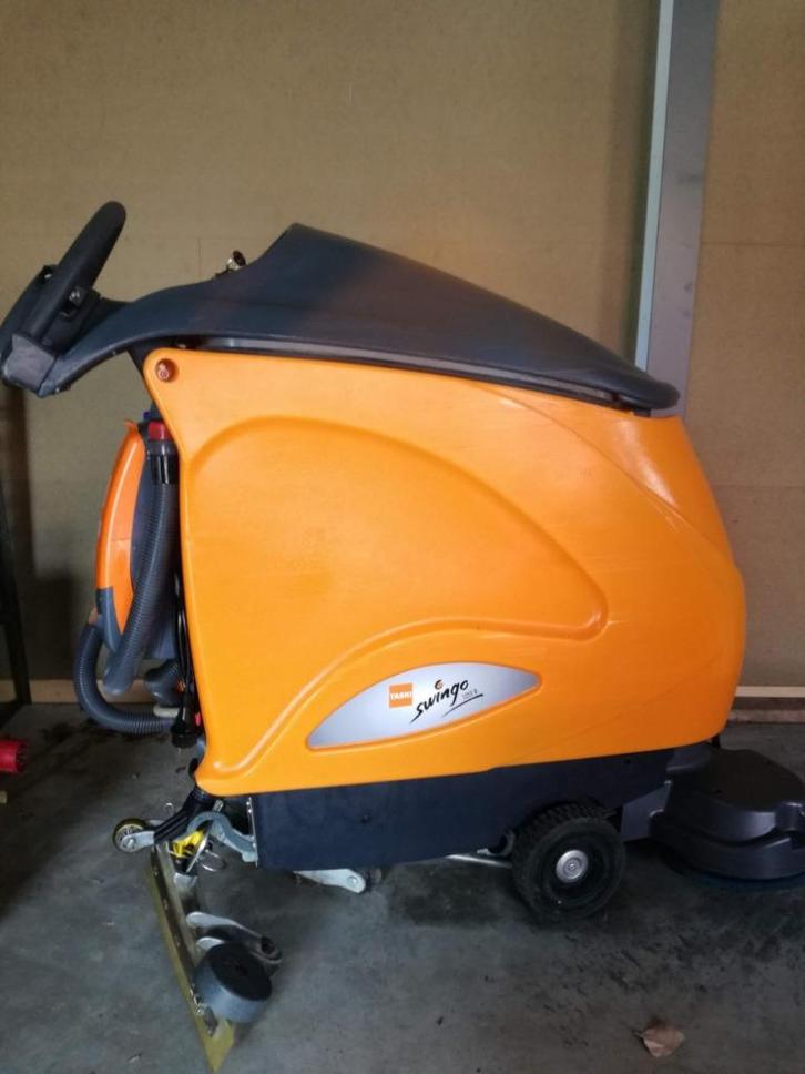 Taski 1255 B BMS Schrobzuigmachine, Doe-het-zelf en Verbouw, Reinigingsmachines, Zo goed als nieuw, Schrobmachine, Ophalen of Verzenden