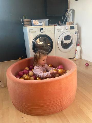 ballenbak moonbaby  beschikbaar voor biedingen