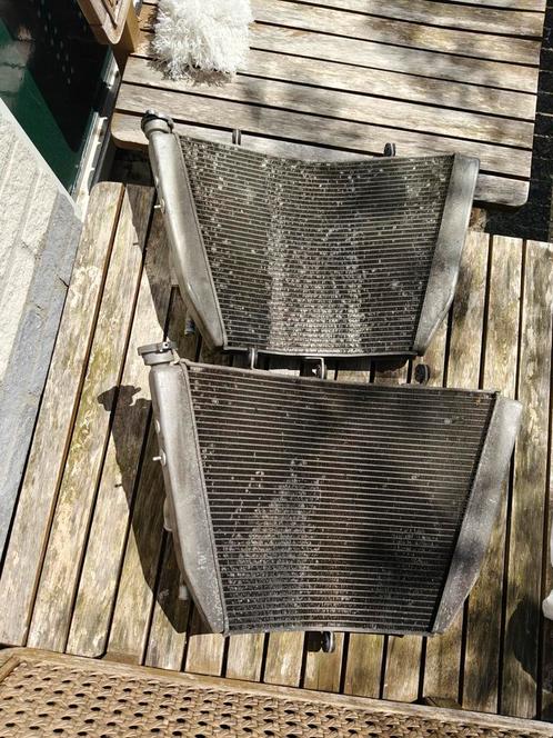 2 radiateurs gsxr600 2011-2023 L1 L2 L3, Motoren, Onderdelen | Suzuki, Gebruikt, Ophalen of Verzenden