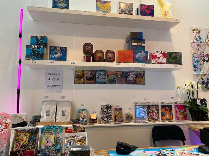 Pokémon Kaarten Collectie, Hobby en Vrije tijd, Verzamelkaartspellen | Pokémon, Gebruikt, Losse kaart, Foil, Ophalen