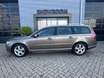 Volvo V70 2.5T Automaat|Leder|Schuifdak|Trekhaak|PDC|Cruise, Auto's, Volvo, Zwart, Bruin, 2521 cc, 92 €/maand