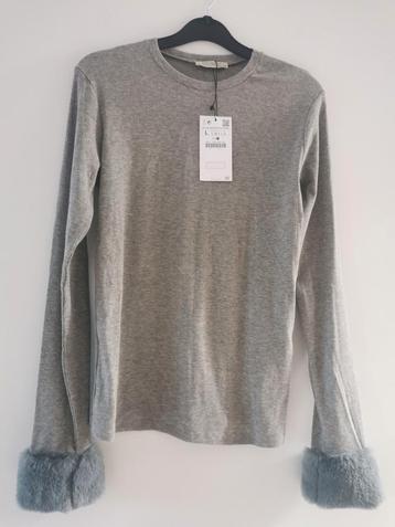 ZARA ribtop met nepbont boorden mt. M beschikbaar voor biedingen