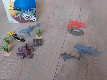 2 Schleich sets plus 2 zeedieren beschikbaar voor biedingen