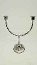 2 armige Joods zilveren kandelaar. Hoog: 13,2 cm., Verzamelen, Religie, Ophalen of Verzenden, Zo goed als nieuw, Overige typen