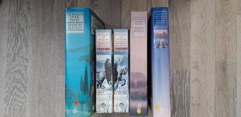 Fantasy - Marian Bradley, Boeken, Fantasy, Gelezen, Ophalen of Verzenden
