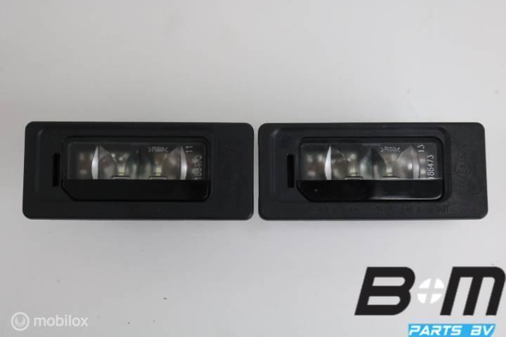 Set LED kentekenplaatverlichting VW Touran 5T 3AF943021A, Auto-onderdelen, Verlichting, Gebruikt