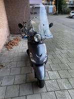 Sym fiddle 2, Ophalen, Zo goed als nieuw, Benzine, Fiddle