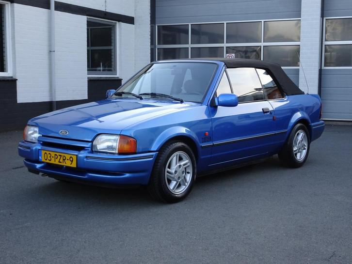 Ford Escort Cabrio 1.6 XR3 Inj. Licht metalen velgen, elektr, Auto's, Oldtimers, Te koop, Centrale vergrendeling, Elektrische ramen