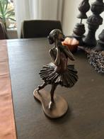 Mooie ballerina, Ophalen of Verzenden, Zo goed als nieuw
