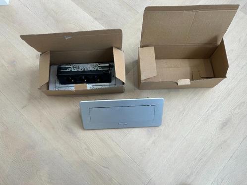 Werkblad stopcontact 2 stuks, Huis en Inrichting, Keuken | Keukenelementen, Nieuw, Minder dan 100 cm, Minder dan 50 cm, 50 tot 75 cm