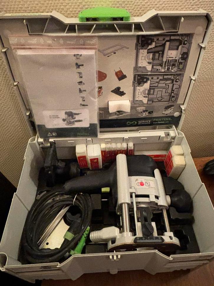 Te koop Festool freesmachine set, Doe-het-zelf en Verbouw, Gereedschap | Freesmachines, Gebruikt, Elektrisch, Bovenfrees, Ophalen of Verzenden