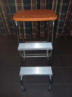 Te koop vintage trapje, Ophalen of Verzenden, Zo goed als nieuw, Minder dan 2 meter