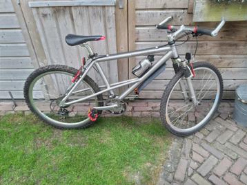 Mercedes Mountainbike Nieuwstaat Collectors Item beschikbaar voor biedingen
