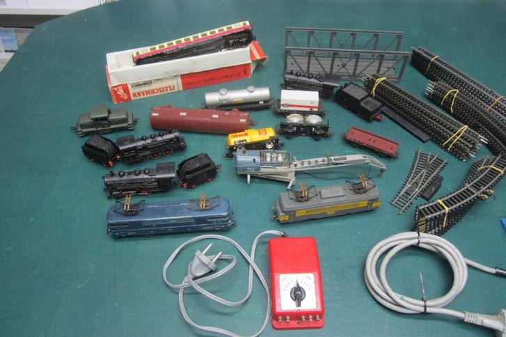zolderrestanten gelijkstroom  Fleischmann , Jouef , Lima, Hobby en Vrije tijd, Modeltreinen | H0, Gebruikt, Treinset, Gelijkstroom