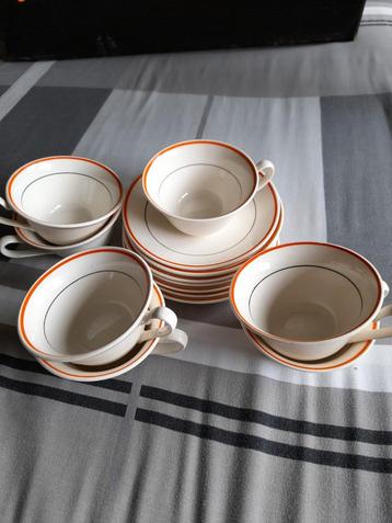 Regout 7 Kopjes en Schotels Set Maastricht Bellefroid beschikbaar voor biedingen