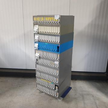 Diverse ladekasten schuiflades kleine smalle lab lades  beschikbaar voor biedingen