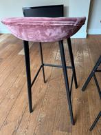 Roze Velvet Barkrukken met Zwarte Poten, Huis en Inrichting, Barkrukken, Gebruikt, 60 tot 90 cm, Ophalen of Verzenden, Metaal