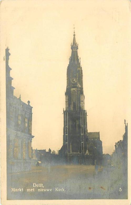 (386-255-039) Delft Markt met Nieuwe Kerk, Verzamelen, Ansichtkaarten | Nederland, Zuid-Holland, Verzenden