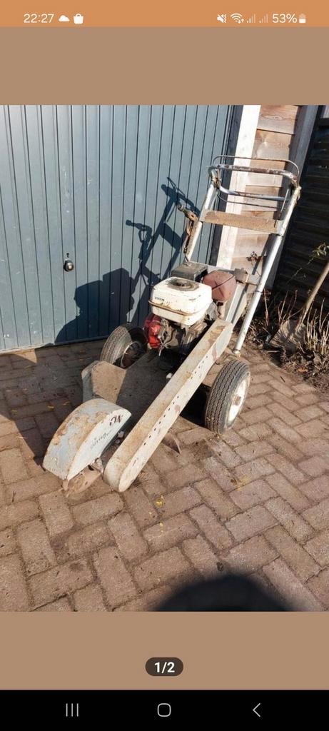 Stobbenfrees stronkenfrees frees niet dat doe ik wel!!!!, Tuin en Terras, Hakselaars, Zo goed als nieuw, Ophalen