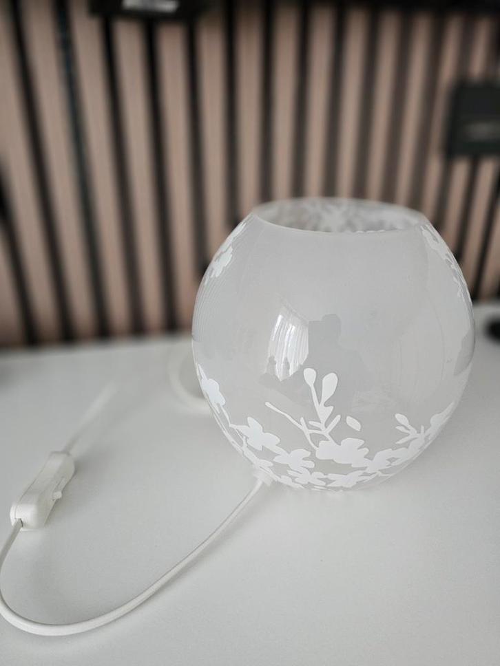 2x IKEA FADO Tafellamp Nachtlamp Nachtkastlamp, Huis en Inrichting, Lampen | Vloerlampen, Minder dan 100 cm, Ophalen