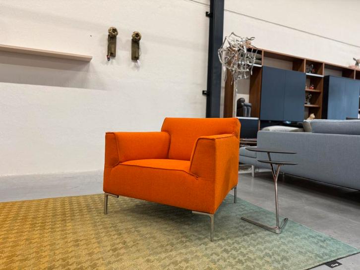 Design on Stock Bloq Fauteuil Hallingdal orange stof Stoel, Huis en Inrichting, Fauteuils, Nieuw, Stof, 50 tot 75 cm, 75 tot 100 cm