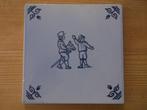 Twee tegels, repro's naar "Delfts Blauw", Antiek en Kunst, Ophalen of Verzenden